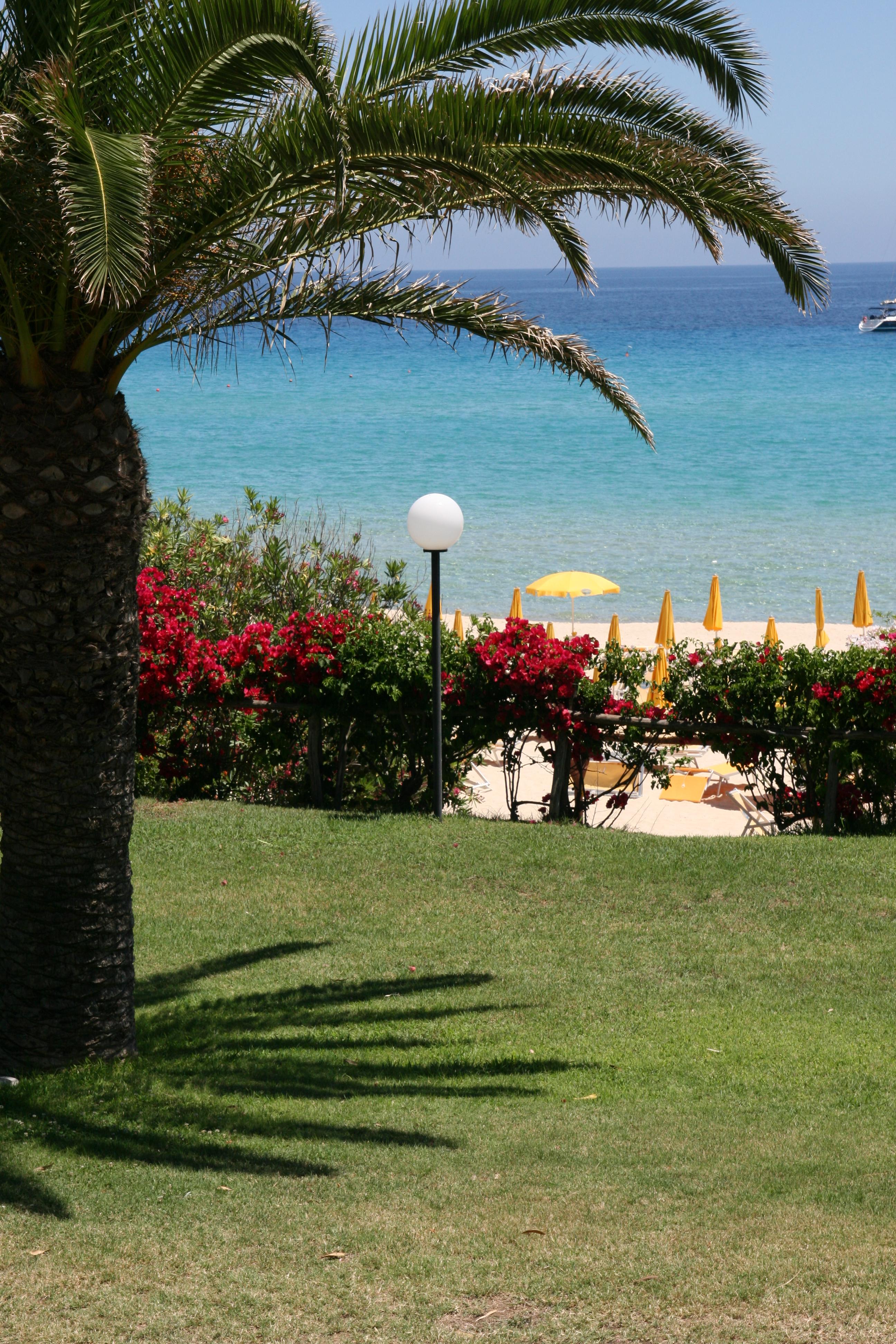 Th Costa Rei - Free Beach Resort Exteriör bild