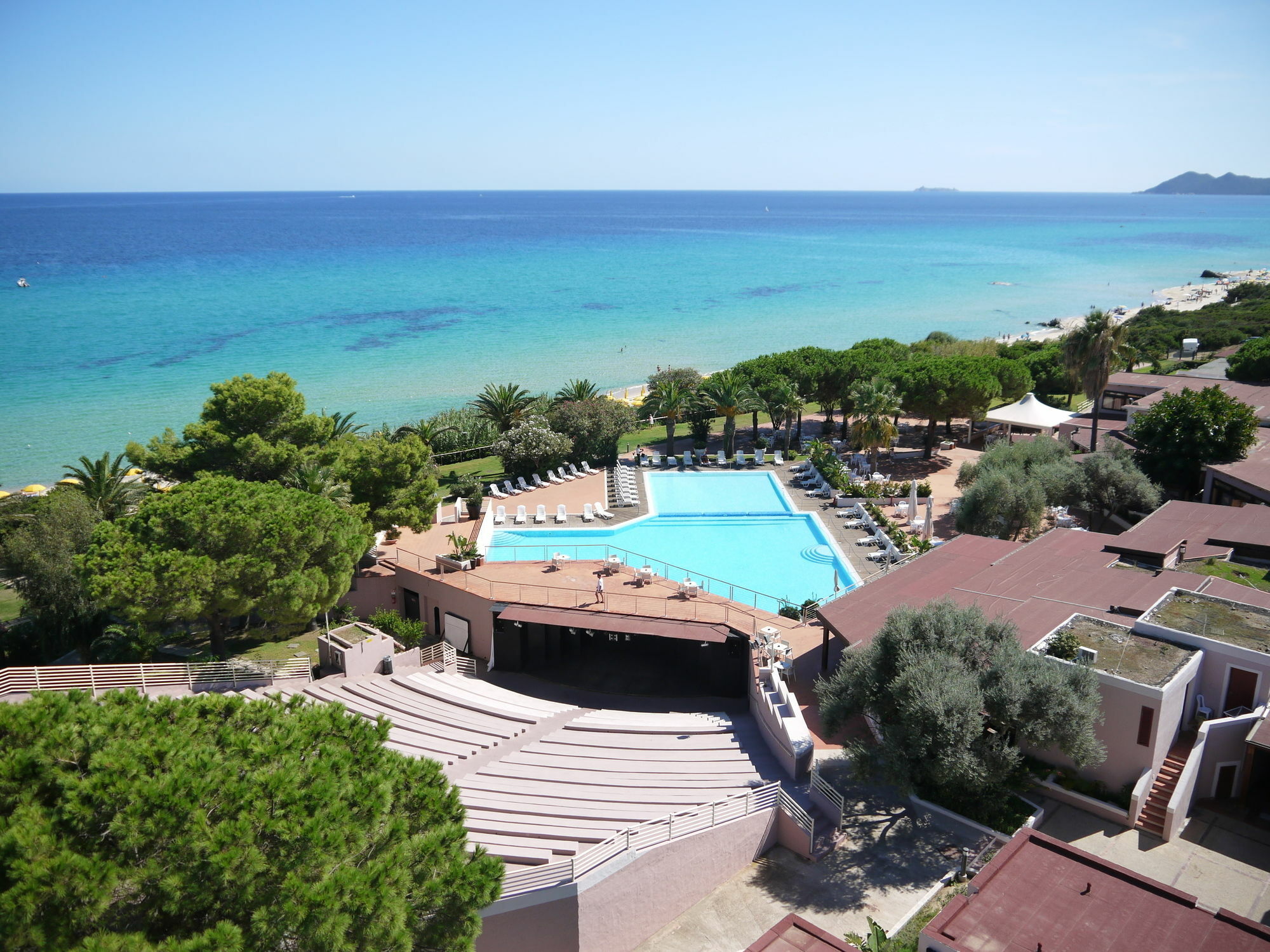 Th Costa Rei - Free Beach Resort Exteriör bild
